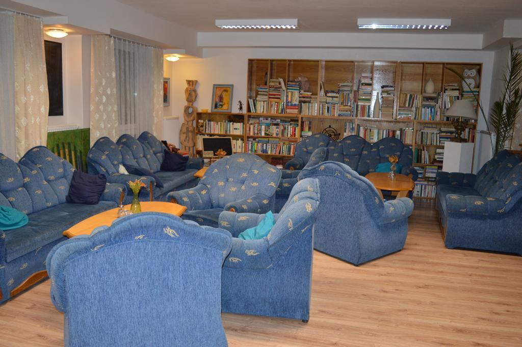 Penzion Centrum Pod Lesom Vysoké Tatry Esterno foto